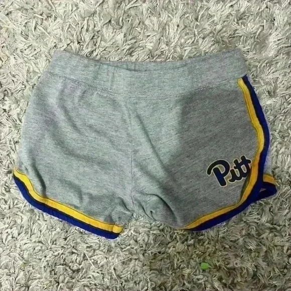 Toddler Girl Pitt Dolphin Shorts | University of Pittsburgh Panthers | Size 3T - Picture 1 of 3